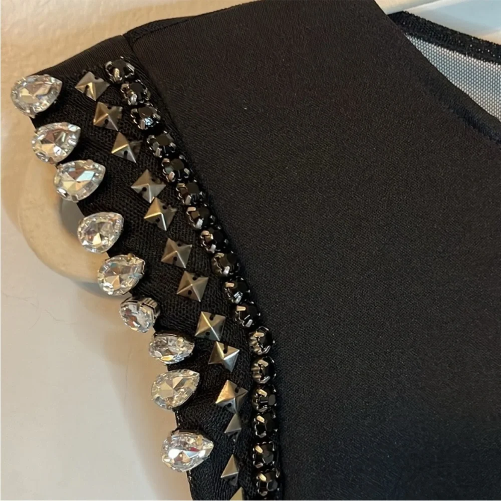 NWT Topshop Black Cocktail Dress Fit Flare
Embellished Jewels Cap Sleeve Size 4 - Picture 3 of 15